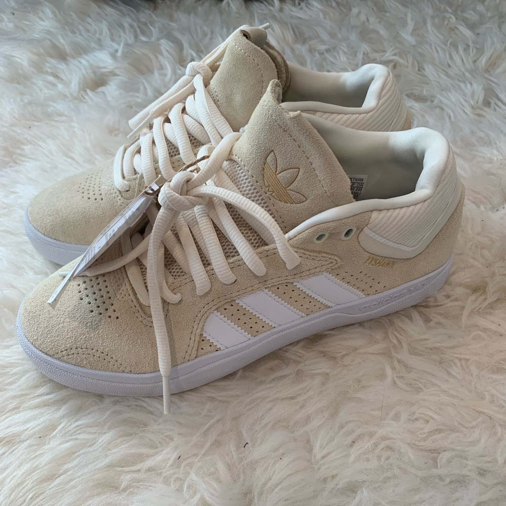 Adidas Tyshawn Jones Skate Sneakers